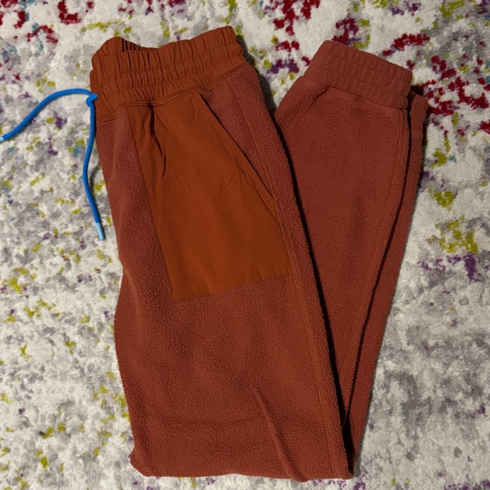 Cotopaxi Women’s Fleece Joggers